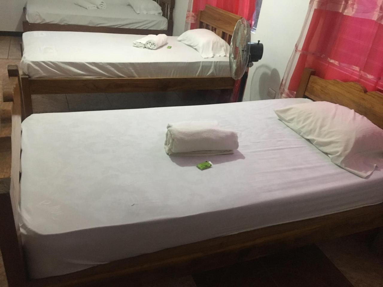 Hostel Orozco - Costa Rica Río Cuarto Eksteriør billede