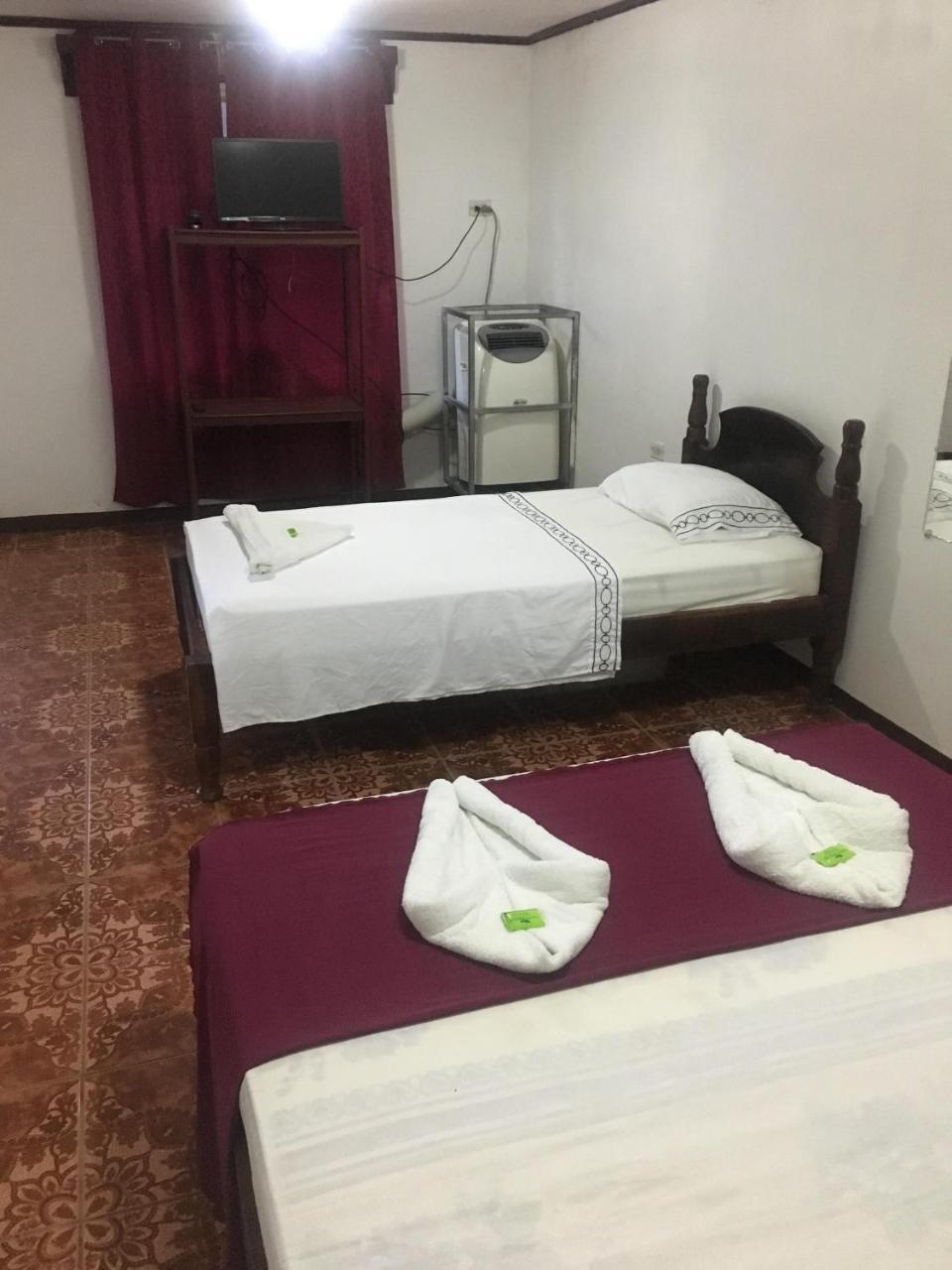 Hostel Orozco - Costa Rica Río Cuarto Eksteriør billede